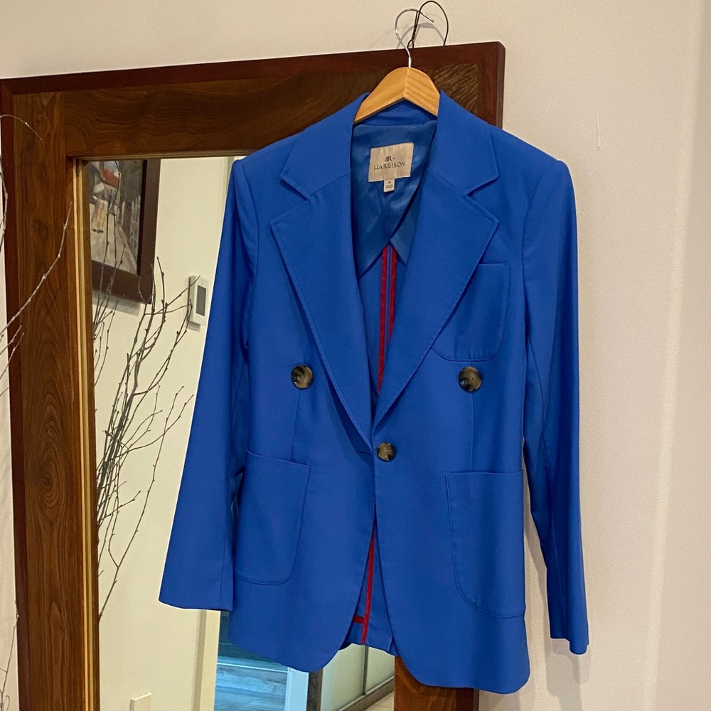 Elegant Women's Royal Blue Blazer